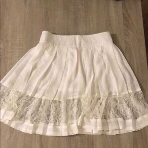 White lace skirt *never worn*